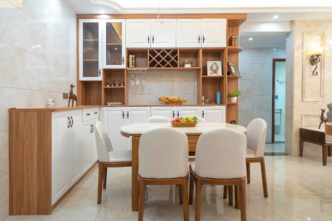 96㎡現(xiàn)代簡約三居室，原木風(fēng)軟裝打造出日系現(xiàn)代簡約生活的優(yōu)雅與舒適